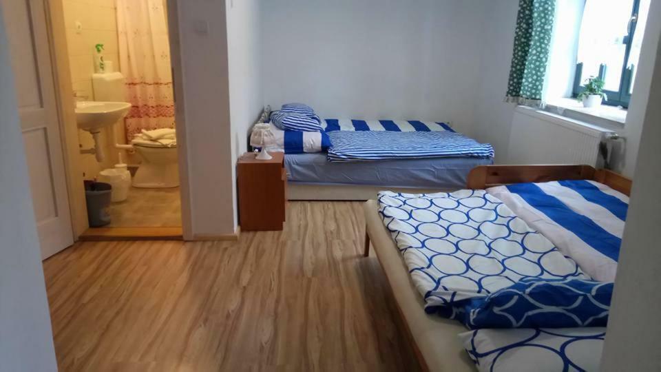 فندق Gerecse Vendeghaz Sutto المظهر الخارجي الصورة